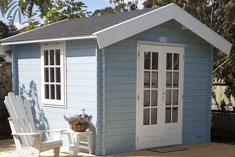 Hamptons Inspired Sleepout in a Star Cabin Kitset by SheShed