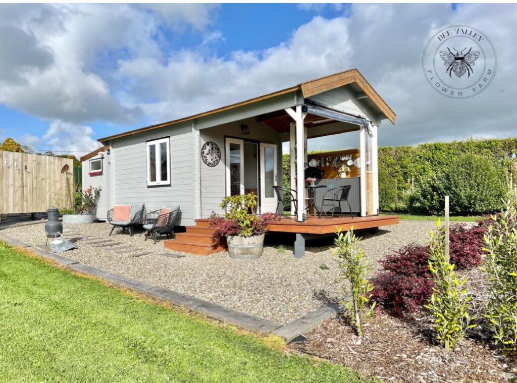 Cabana Cabin with canopy kit over outdoor BBQ area
