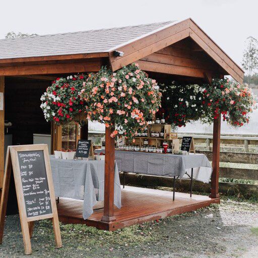 Star Cabin converted to a retail shop using the Canopy Kit as an extension of the shop